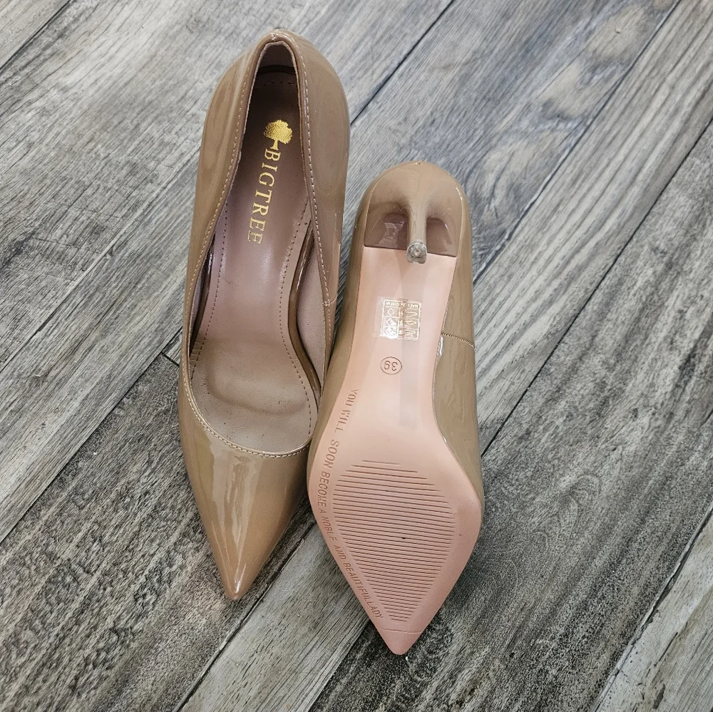 Shoes - Picture 3 of 3